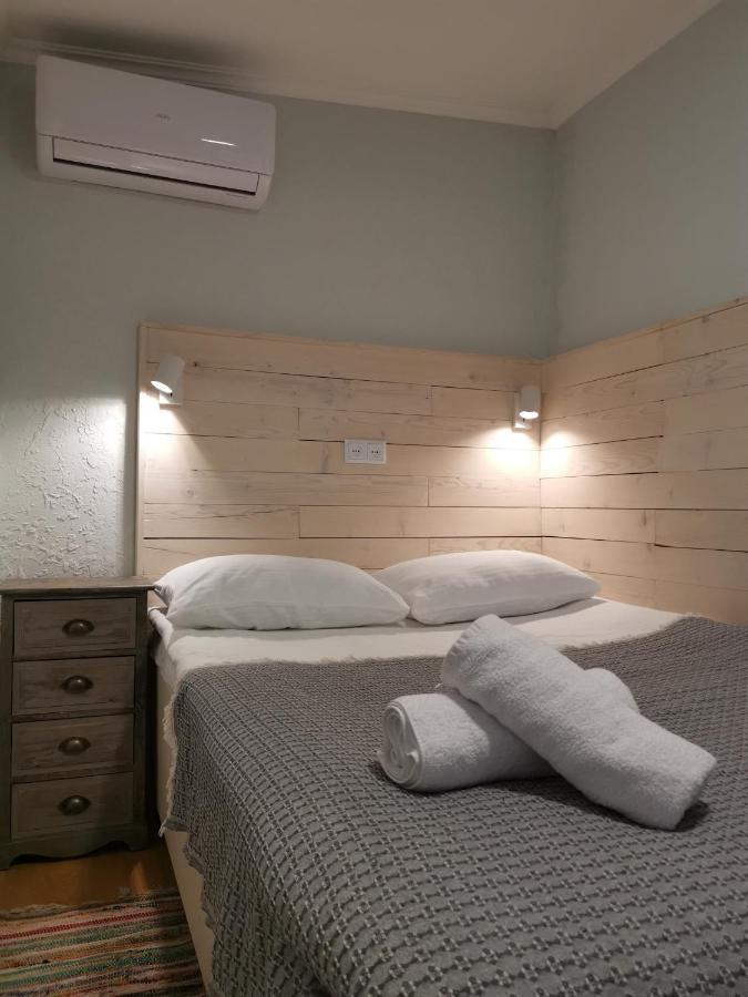 Hostel Nomad Tbiliszi Kültér fotó
