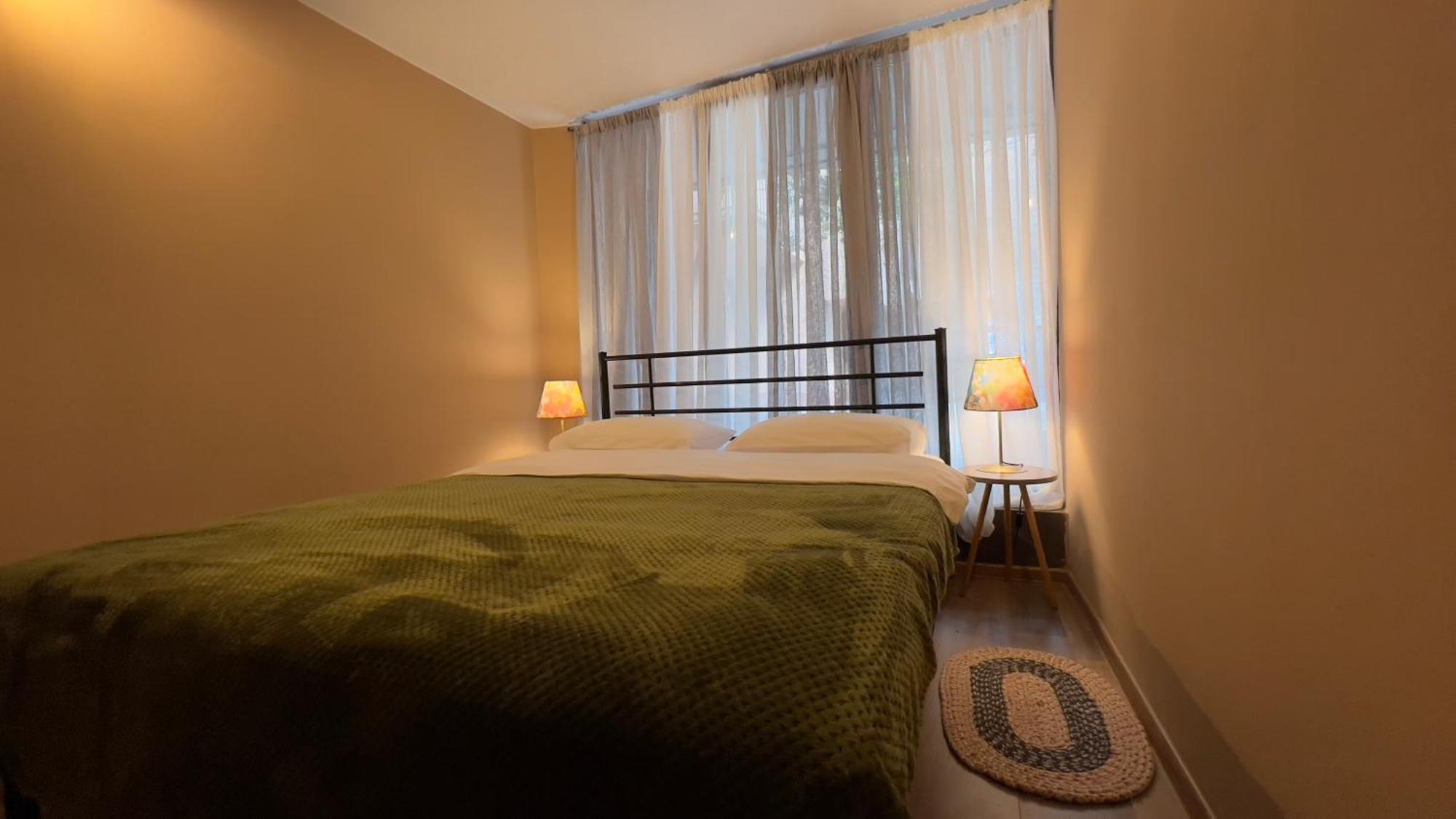 Hostel Nomad Tbiliszi Kültér fotó