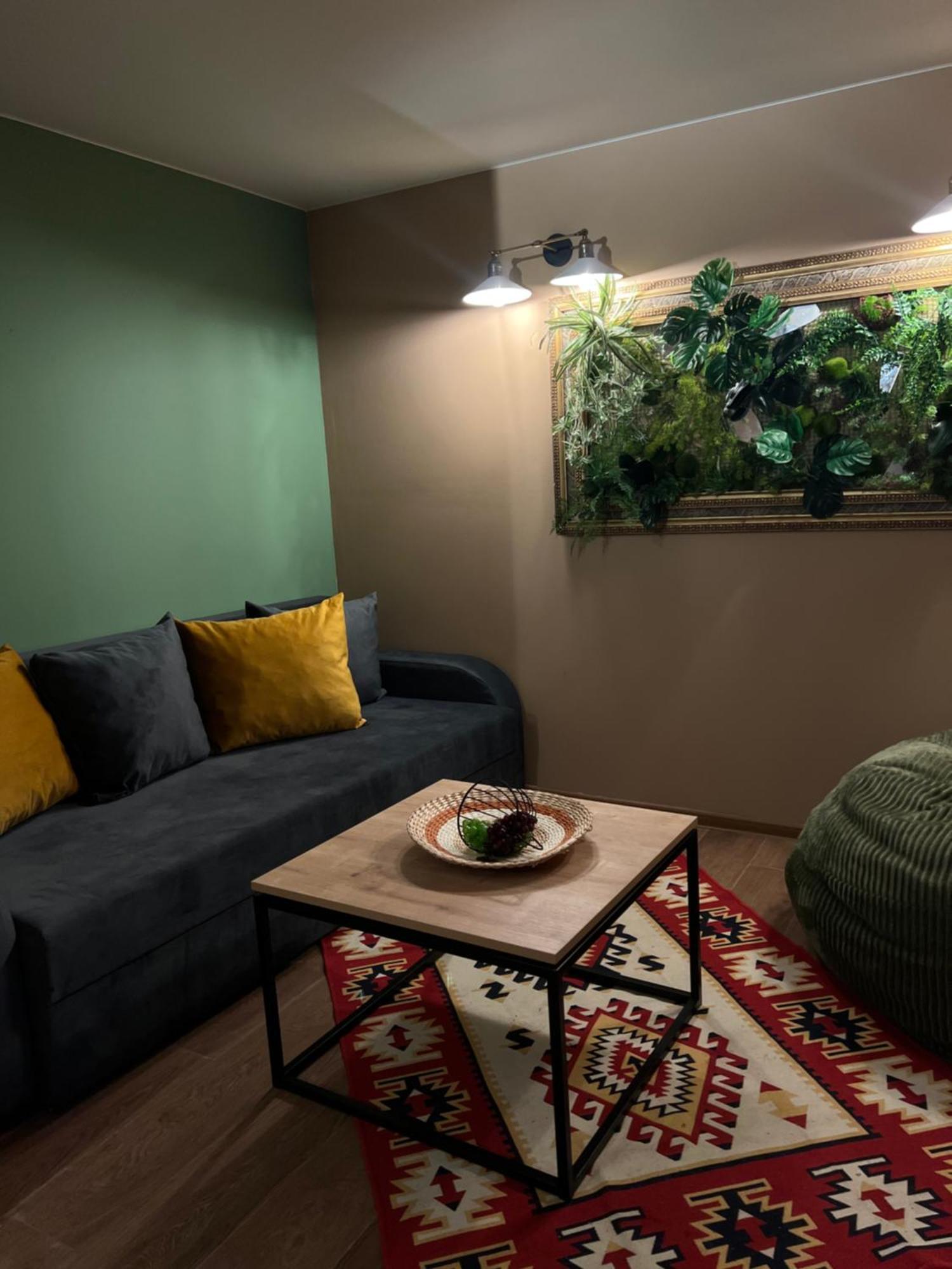 Hostel Nomad Tbiliszi Kültér fotó